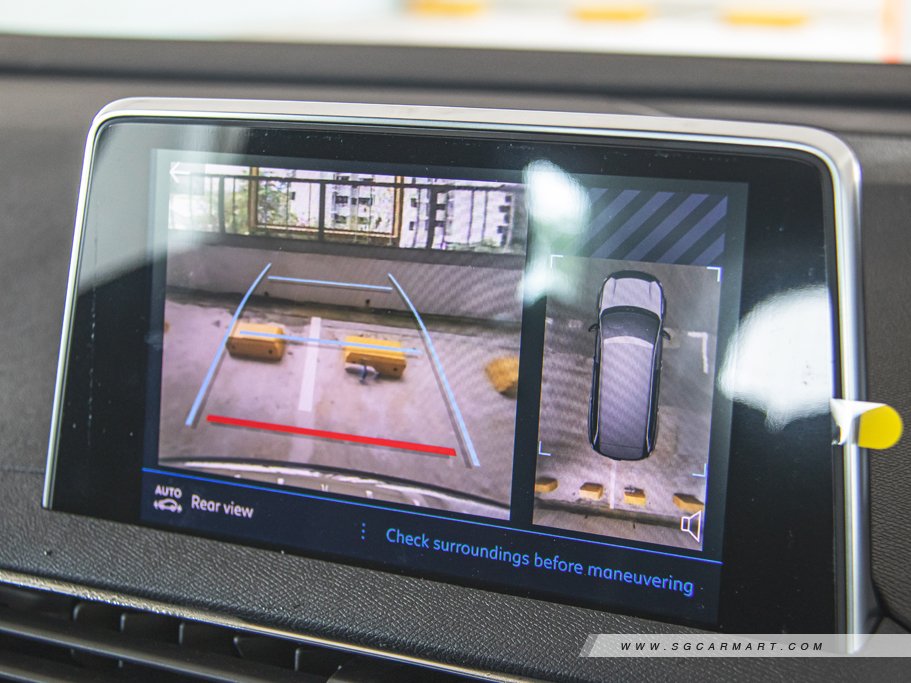 https://i.i-sgcm.com/new_cars/cars/12233/12233_g124