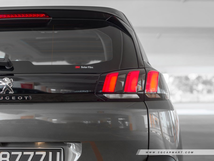 https://i.i-sgcm.com/new_cars/cars/12233/12233_g22