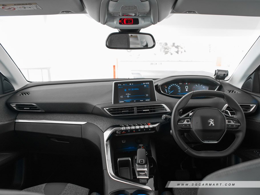 https://i.i-sgcm.com/new_cars/cars/12233/12233_g30