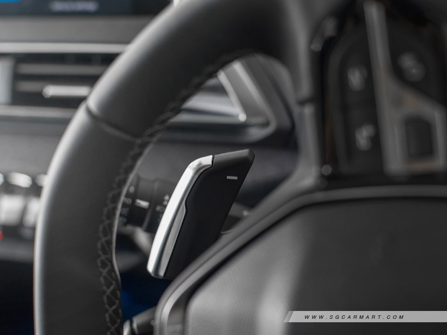https://i.i-sgcm.com/new_cars/cars/12233/12233_g33