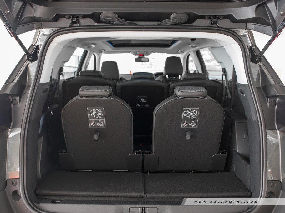 https://i.i-sgcm.com/new_cars/cars/12233/12233_g40