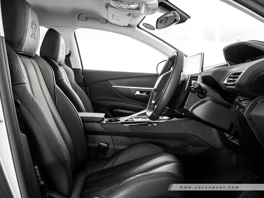 https://i.i-sgcm.com/new_cars/cars/12233/12233_g51