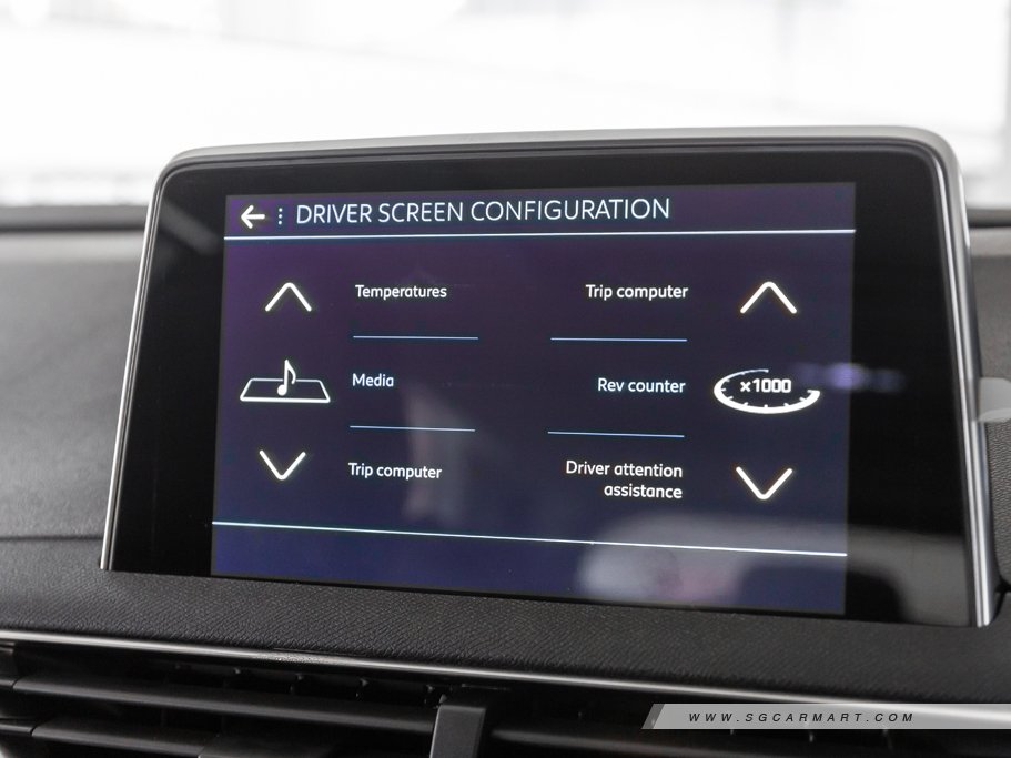 https://i.i-sgcm.com/new_cars/cars/12233/12233_g79