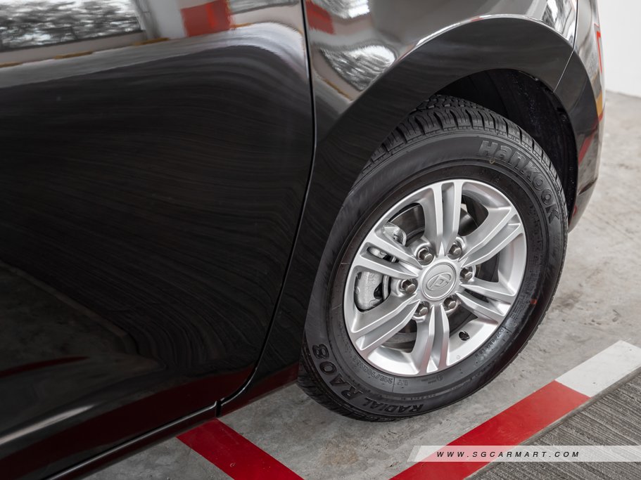 https://i.i-sgcm.com/new_cars/cars/12237/12237_g21