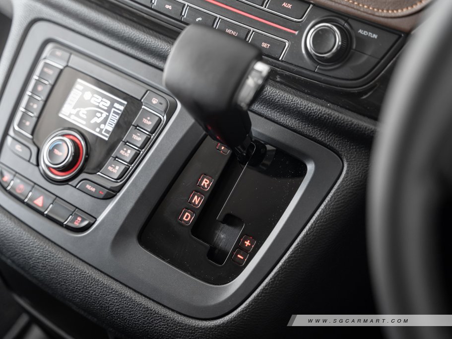 https://i.i-sgcm.com/new_cars/cars/12237/12237_g34