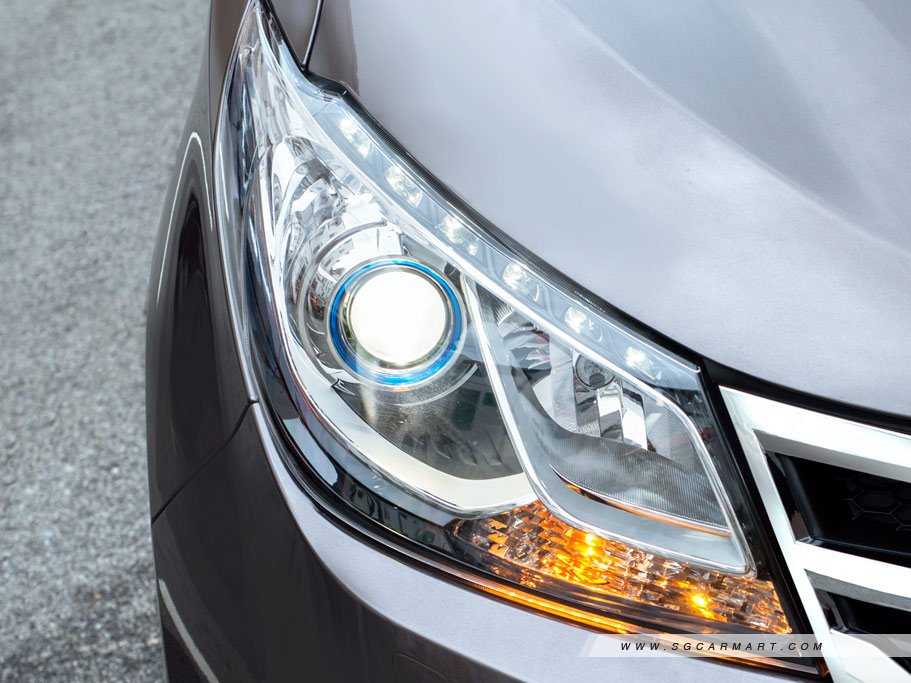https://i.i-sgcm.com/new_cars/cars/12237/12237_g4