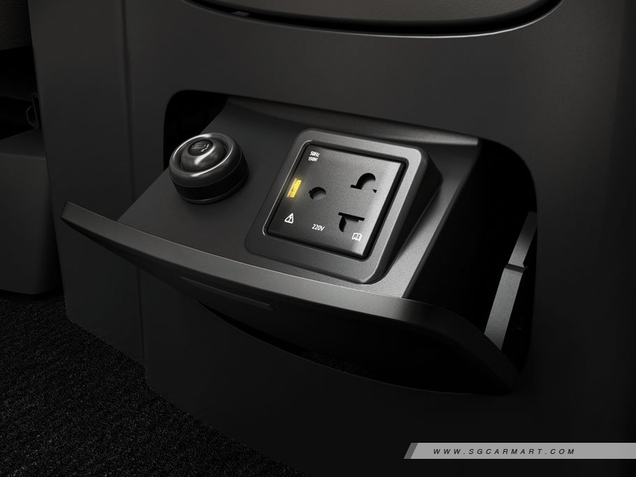 https://i.i-sgcm.com/new_cars/cars/12237/12237_g9