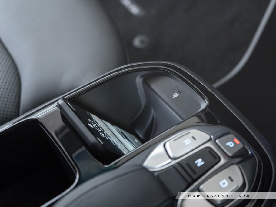 https://i.i-sgcm.com/new_cars/cars/12246/12246_g100