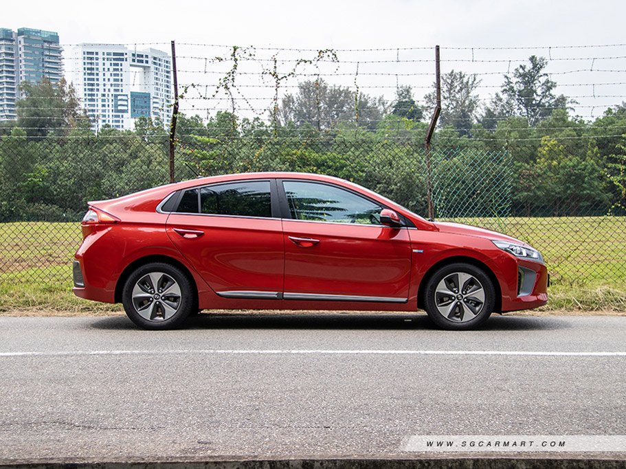 https://i.i-sgcm.com/new_cars/cars/12246/12246_g14