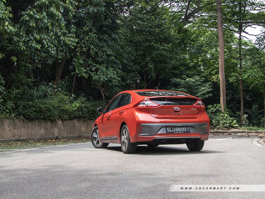 https://i.i-sgcm.com/new_cars/cars/12246/12246_g16