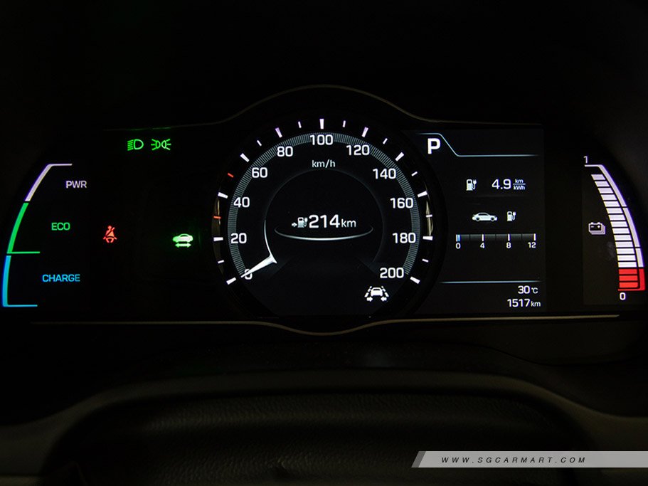 https://i.i-sgcm.com/new_cars/cars/12246/12246_g24