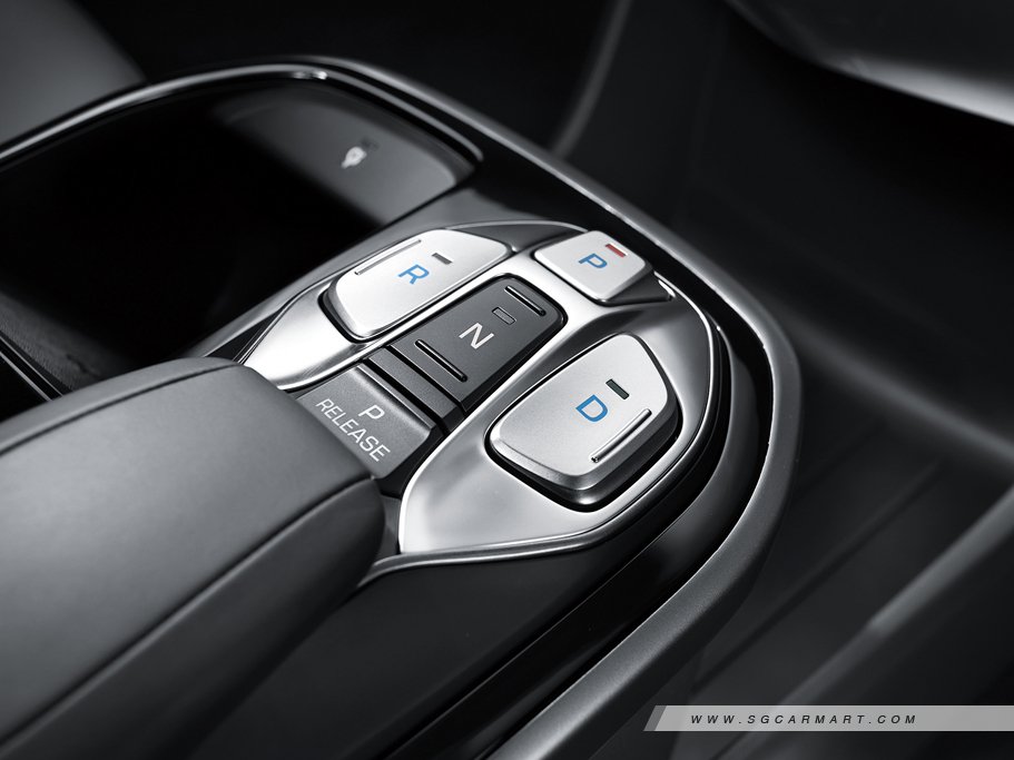 https://i.i-sgcm.com/new_cars/cars/12246/12246_g62