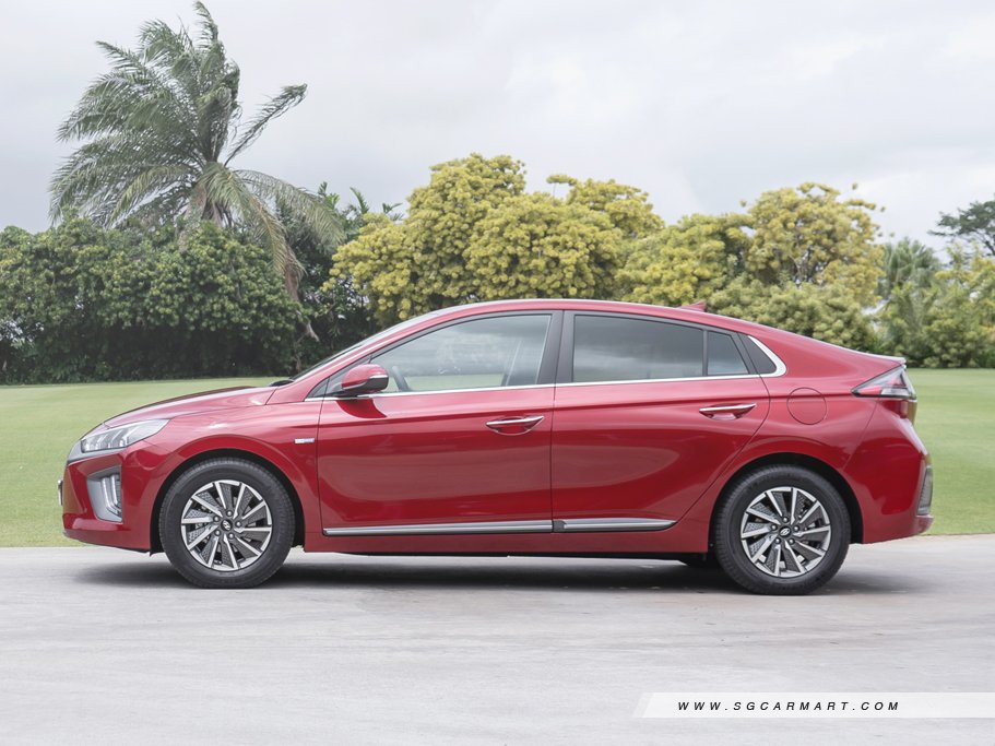 https://i.i-sgcm.com/new_cars/cars/12246/12246_g67