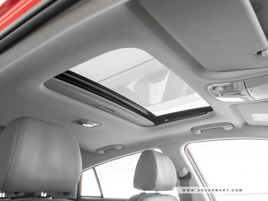 https://i.i-sgcm.com/new_cars/cars/12246/12246_g74