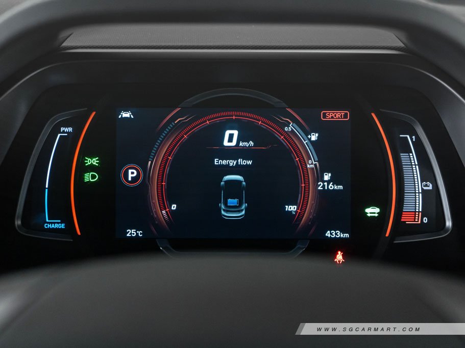 https://i.i-sgcm.com/new_cars/cars/12246/12246_g83