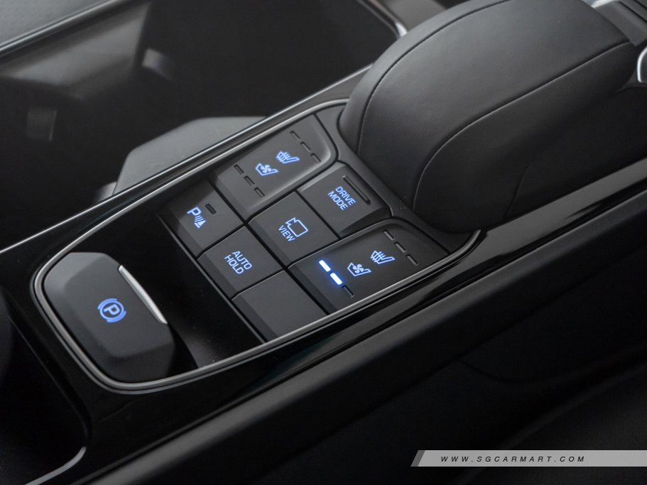 https://i.i-sgcm.com/new_cars/cars/12246/12246_g99