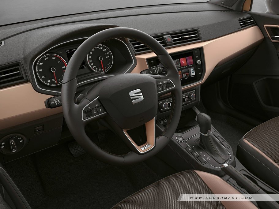 https://i.i-sgcm.com/new_cars/cars/12247/12247_g12
