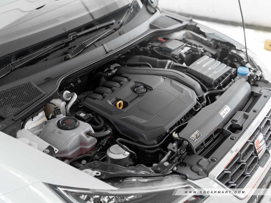 https://i.i-sgcm.com/new_cars/cars/12247/12247_g133