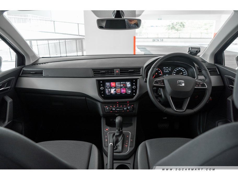 https://i.i-sgcm.com/new_cars/cars/12247/12247_g46