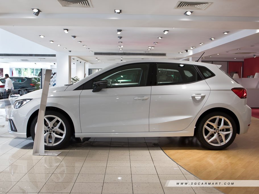 https://i.i-sgcm.com/new_cars/cars/12247/12247_g63
