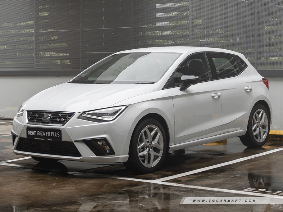 https://i.i-sgcm.com/new_cars/cars/12247/12247_g90