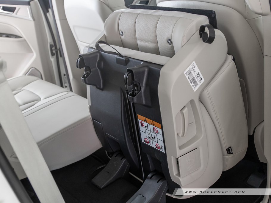 https://i.i-sgcm.com/new_cars/cars/12256/12256_g105