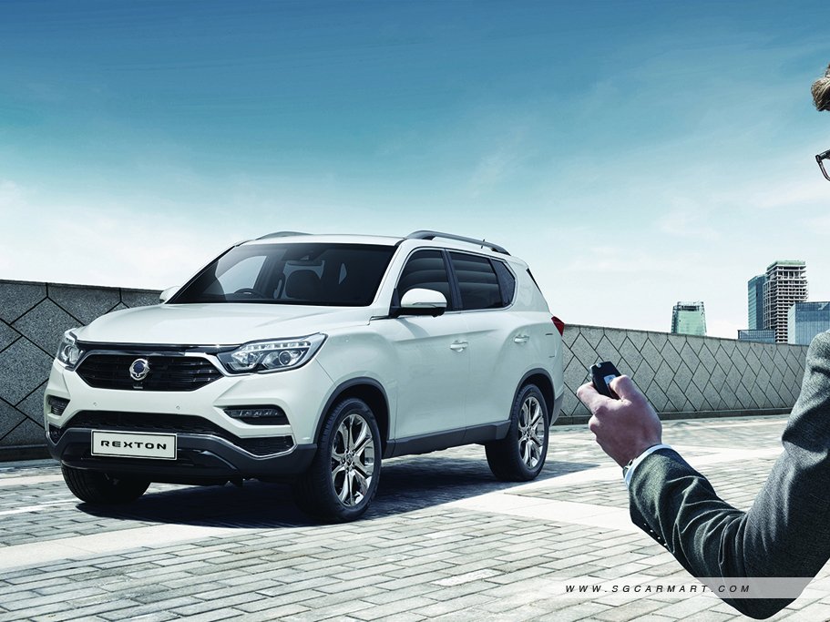 https://i.i-sgcm.com/new_cars/cars/12256/12256_g18