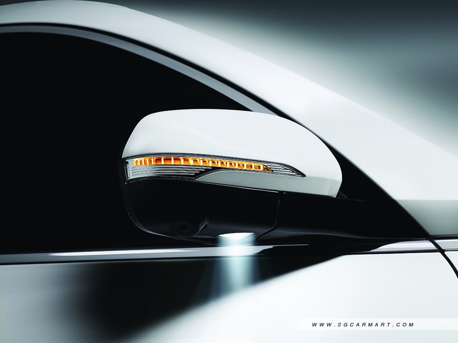 https://i.i-sgcm.com/new_cars/cars/12256/12256_g37