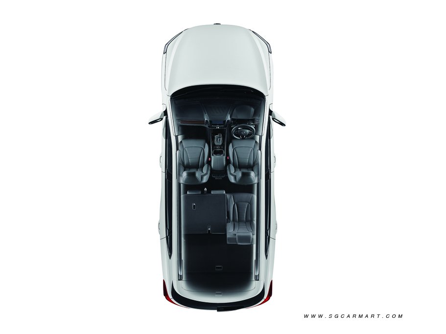 https://i.i-sgcm.com/new_cars/cars/12256/12256_g44