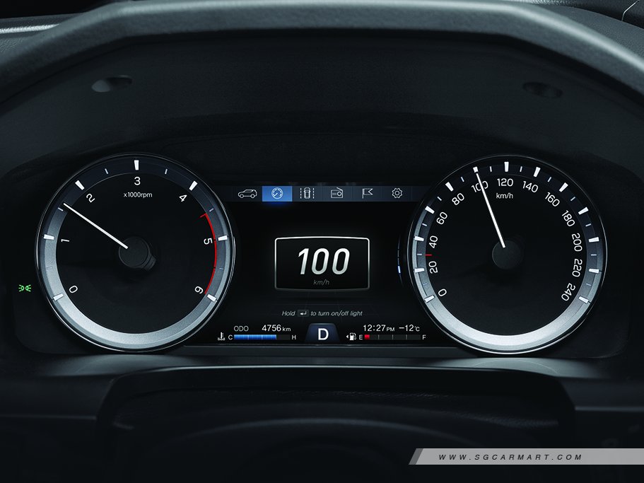 https://i.i-sgcm.com/new_cars/cars/12256/12256_g55