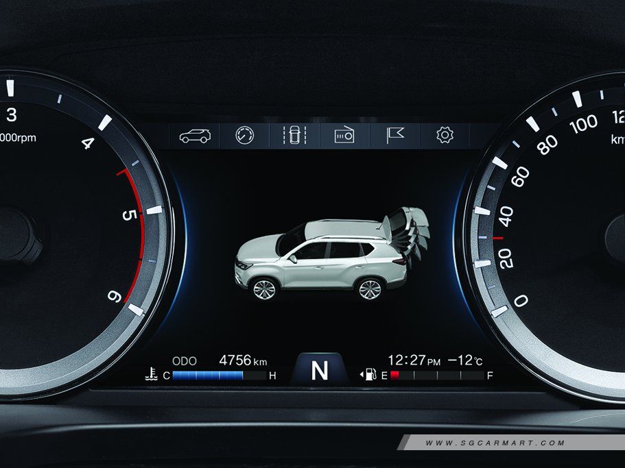 https://i.i-sgcm.com/new_cars/cars/12256/12256_g58