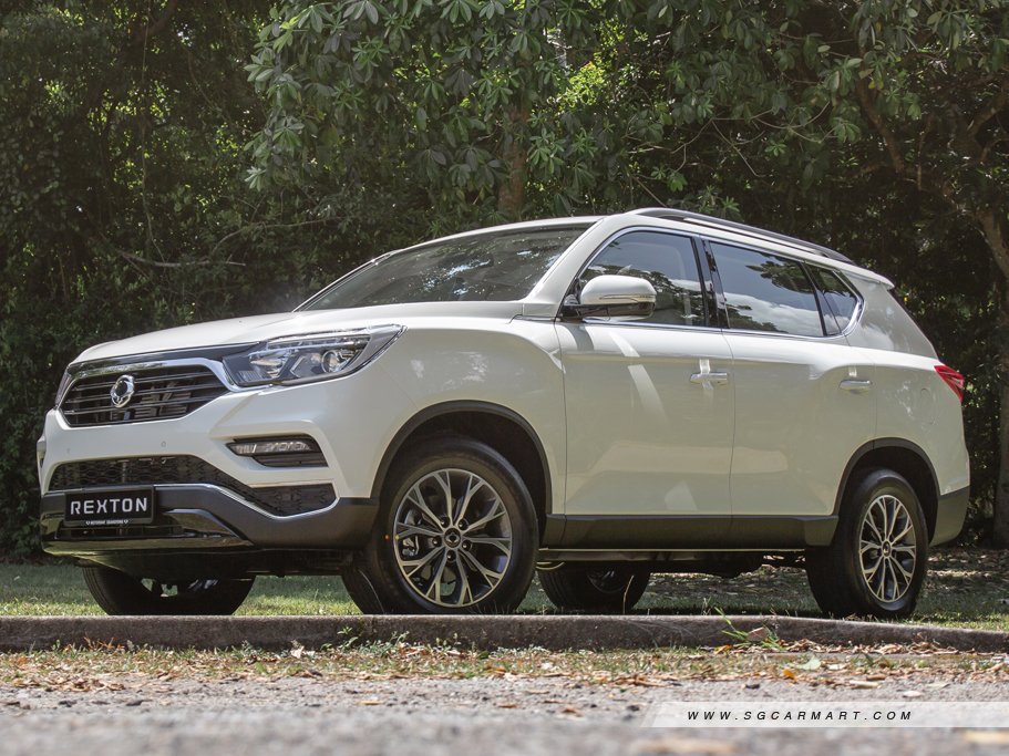 https://i.i-sgcm.com/new_cars/cars/12256/12256_g71