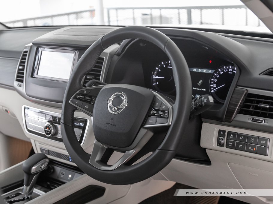 https://i.i-sgcm.com/new_cars/cars/12256/12256_g80