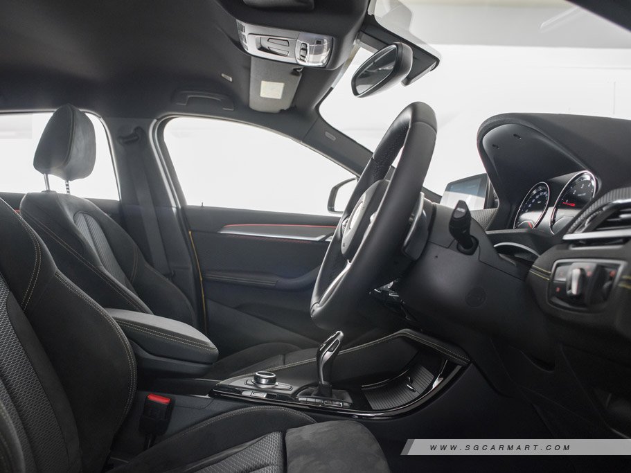 https://i.i-sgcm.com/new_cars/cars/12262/12262_g24