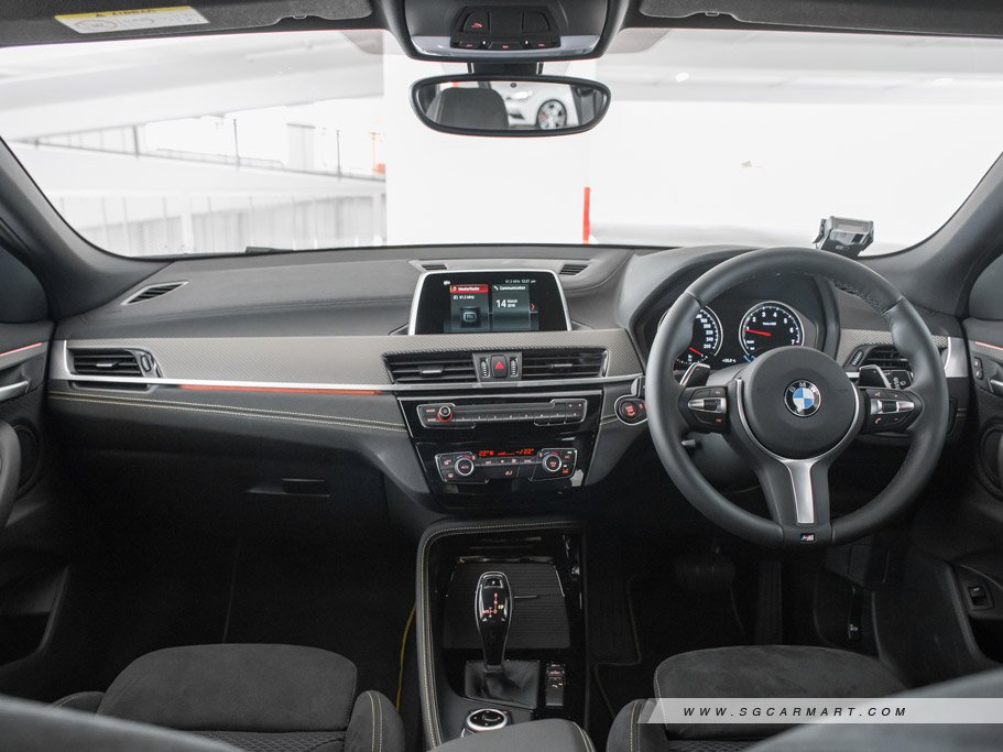 https://i.i-sgcm.com/new_cars/cars/12262/12262_g27