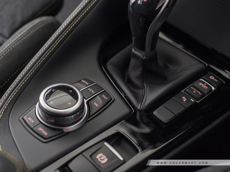 https://i.i-sgcm.com/new_cars/cars/12262/12262_g36