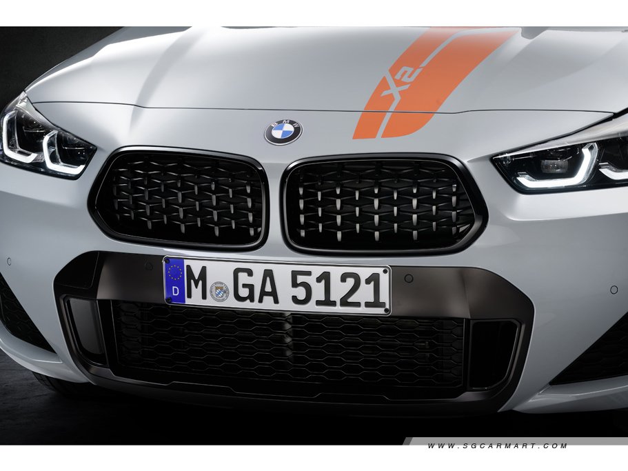 https://i.i-sgcm.com/new_cars/cars/12262/12262_g48