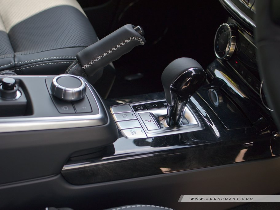 https://i.i-sgcm.com/new_cars/cars/12263/12263_g14