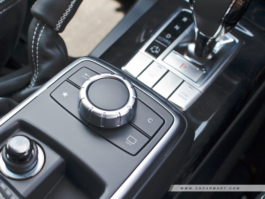 https://i.i-sgcm.com/new_cars/cars/12263/12263_g15