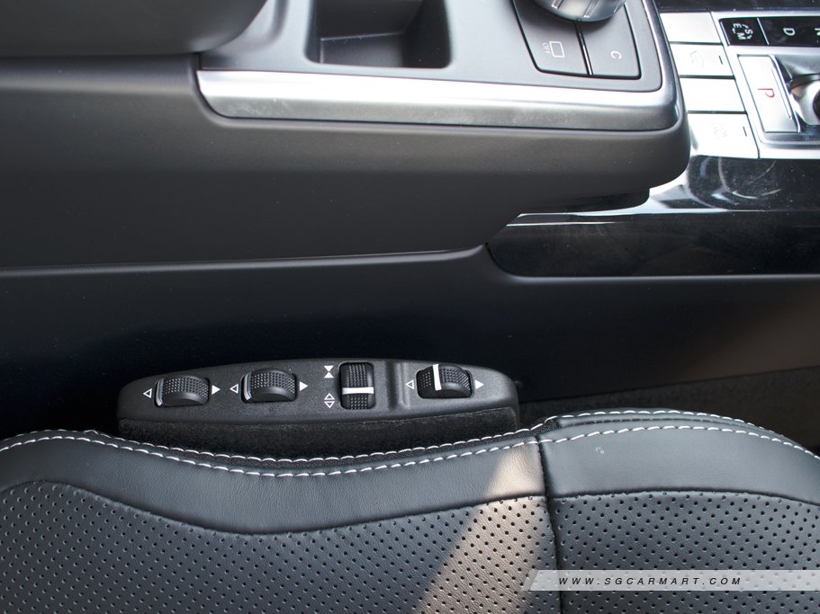 https://i.i-sgcm.com/new_cars/cars/12263/12263_g16