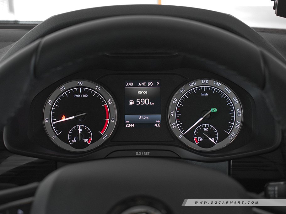 https://i.i-sgcm.com/new_cars/cars/12264/12264_g18