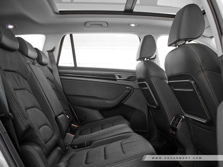https://i.i-sgcm.com/new_cars/cars/12264/12264_g29