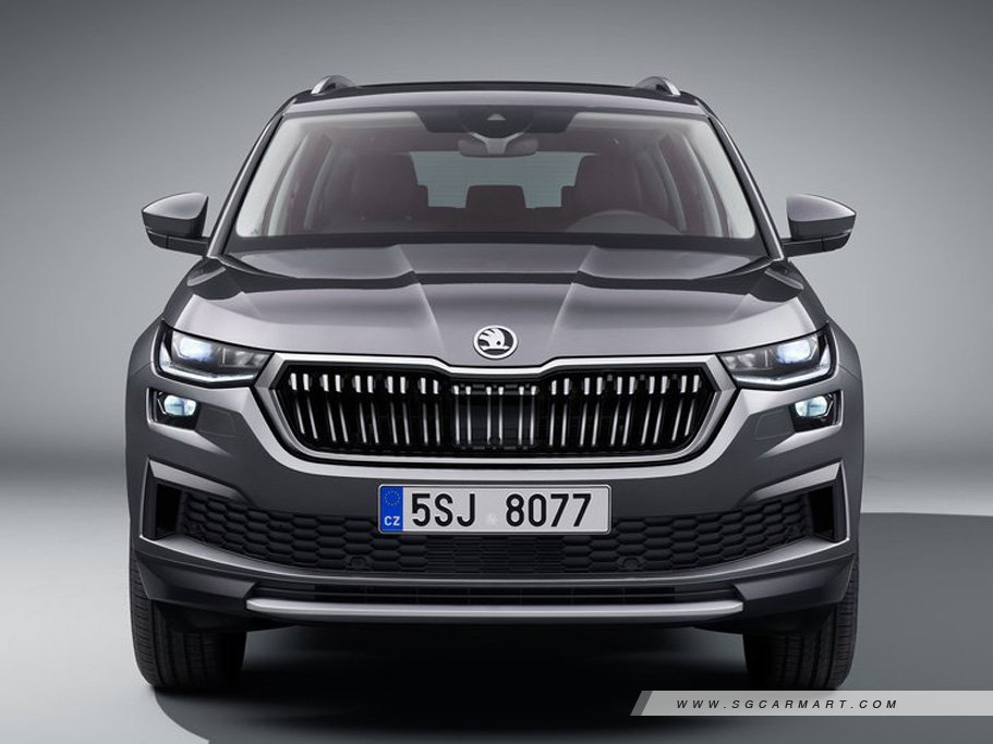https://i.i-sgcm.com/new_cars/cars/12264/12264_g42