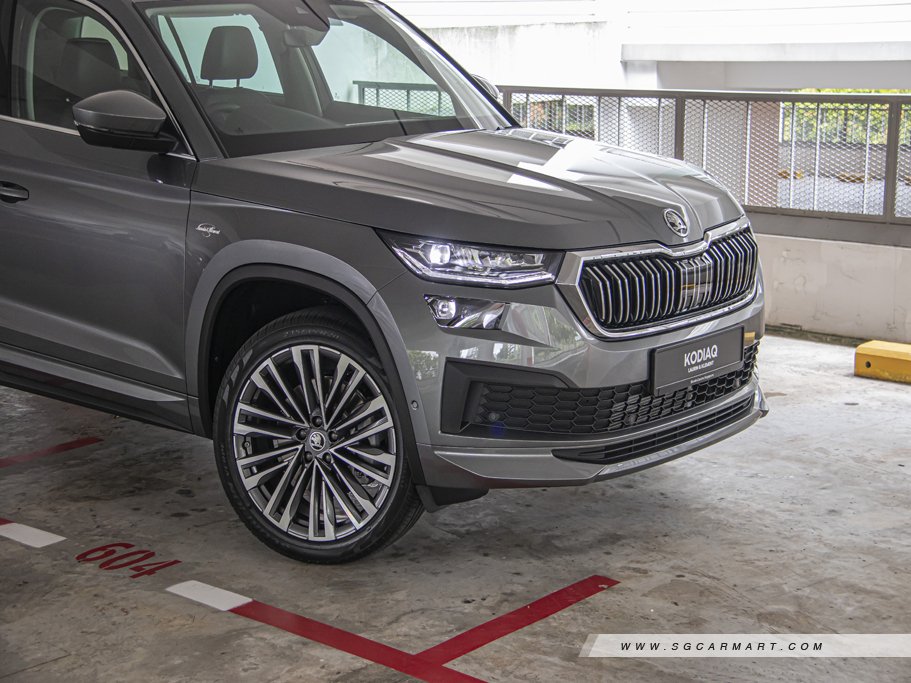 https://i.i-sgcm.com/new_cars/cars/12264/12264_g66