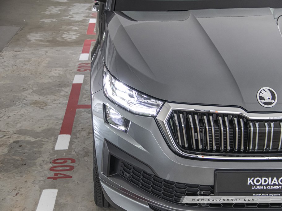 https://i.i-sgcm.com/new_cars/cars/12264/12264_g67