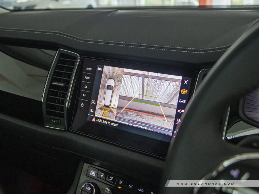 https://i.i-sgcm.com/new_cars/cars/12264/12264_g79