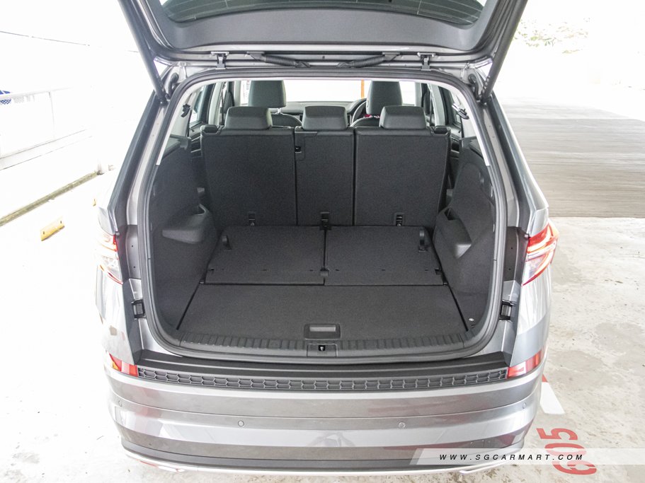 https://i.i-sgcm.com/new_cars/cars/12264/12264_g91