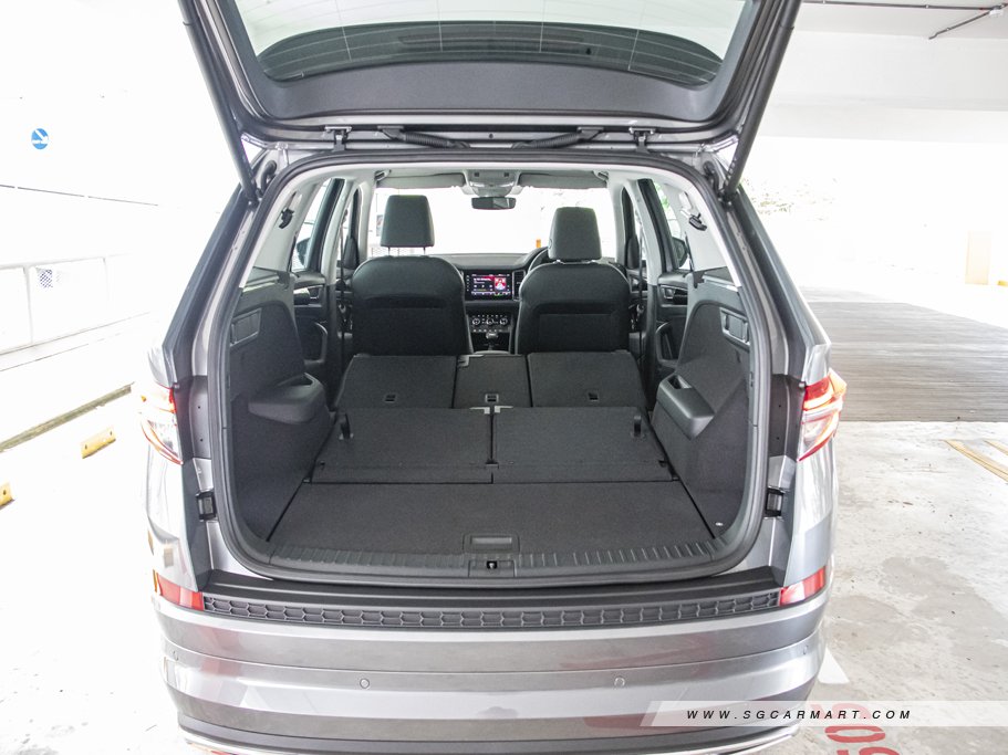 https://i.i-sgcm.com/new_cars/cars/12264/12264_g92
