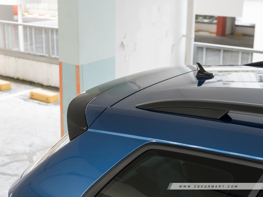 https://i.i-sgcm.com/new_cars/cars/12264/12264_g99