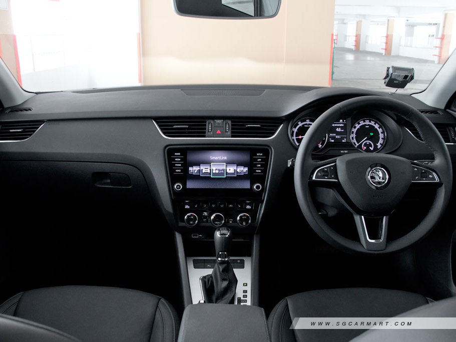 https://i.i-sgcm.com/new_cars/cars/12265/12265_g22